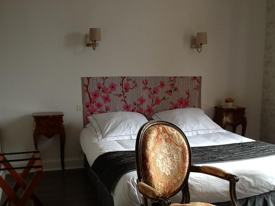 Chateau De Rouffiac Bed & Breakfast Duravel Exterior photo