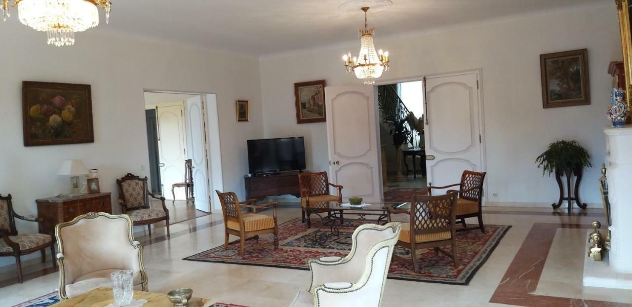 Chateau De Rouffiac Bed & Breakfast Duravel Exterior photo