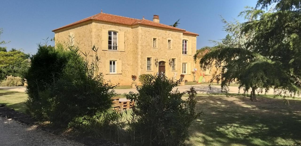 Chateau De Rouffiac Bed & Breakfast Duravel Exterior photo